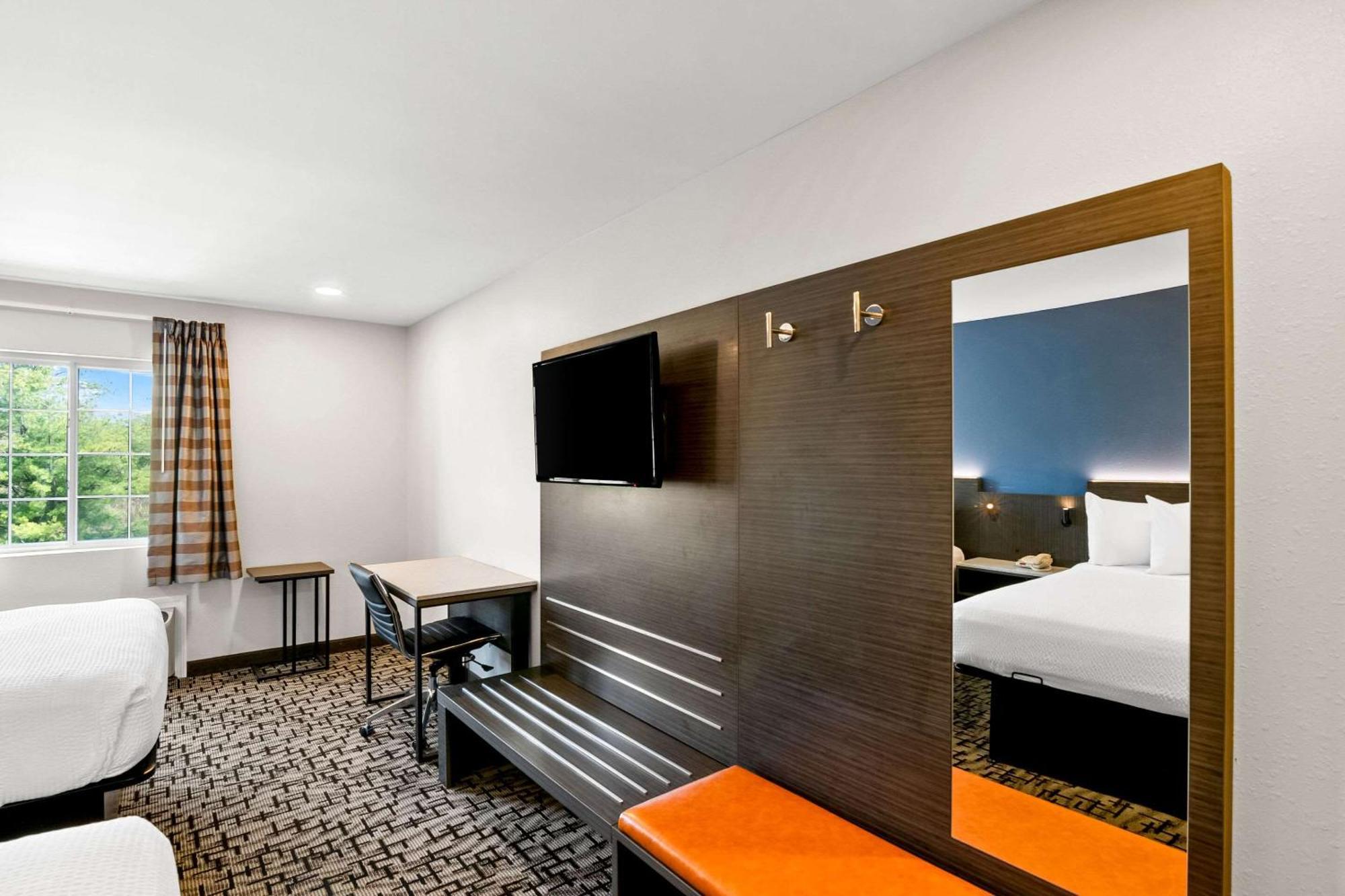 Econo Lodge Bethel - Danbury Ngoại thất bức ảnh