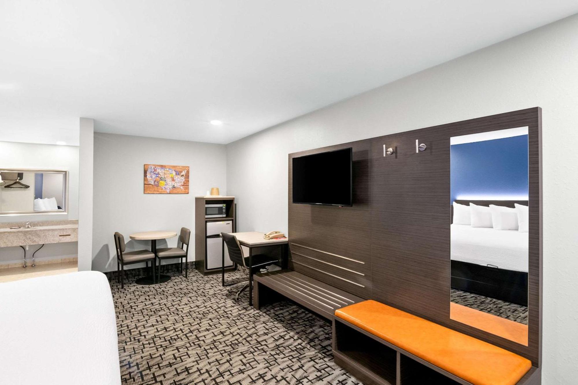 Econo Lodge Bethel - Danbury Ngoại thất bức ảnh